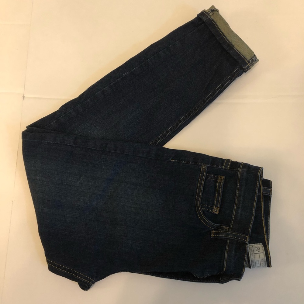Free People High Rise Skinny Cropped Dark Jeans 29